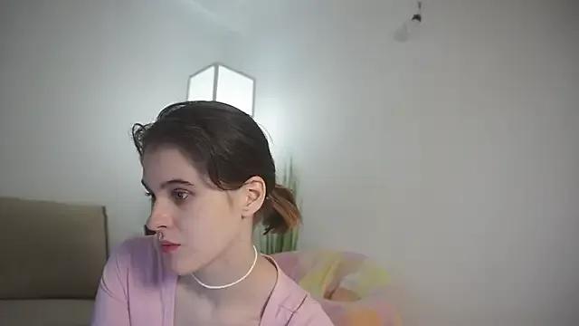 Iris_pure from StripChat