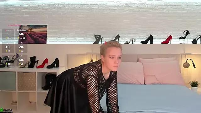 Try our streaming cams variety and talk on a personal level with our adorable girls streamers, showing off their bountiful shapes and dildos.