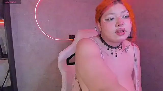 irisfeitan on StripChat 