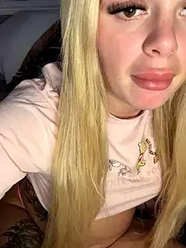 Irish_BarbieMilfx from StripChat is Freechat