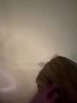 Irish_BarbieMilfx from StripChat is Freechat