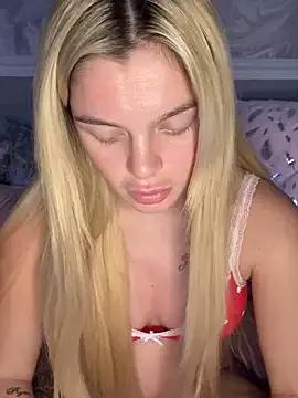 Irish_BarbieX from StripChat is Freechat