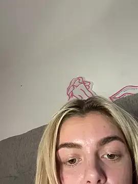 IrishPrincessBarbieX from StripChat
