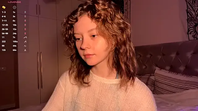 IrisPurrphy on StripChat 