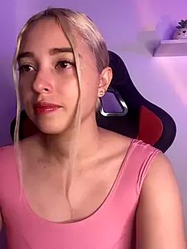 Irisweet_ from StripChat