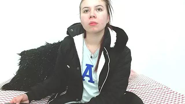 Isa_Jaramillo from StripChat is Freechat