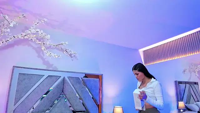 Isa_Rouse__ from StripChat is Freechat