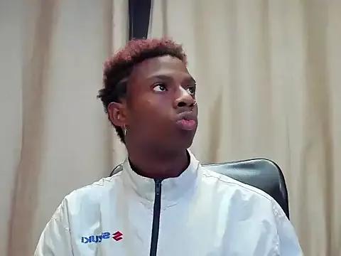 isaak_montana from StripChat