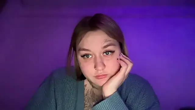 Isabel-Bailey from StripChat is Freechat