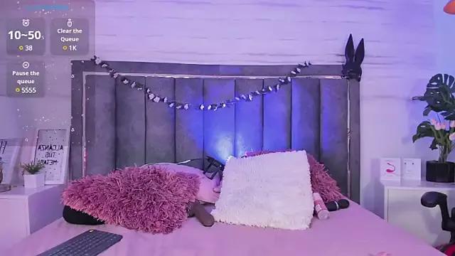 Try our streaming cams variety and talk on a personal level with our adorable girls streamers, showing off their bountiful shapes and dildos.