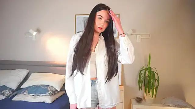 IsabelBulfer from StripChat is Freechat