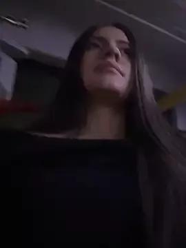 Isabella21_ from StripChat is Freechat