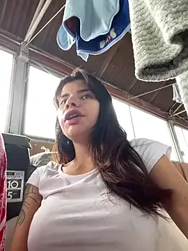 isabella__naugthy from StripChat is Freechat