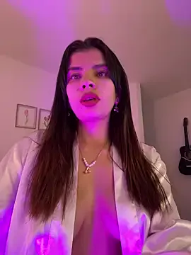 Try our streaming cams variety and talk on a personal level with our adorable girls streamers, showing off their bountiful shapes and dildos.