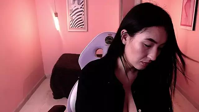 Try our streaming cams variety and talk on a personal level with our adorable girls streamers, showing off their bountiful shapes and dildos.