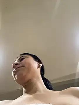 Isabella_Montoya from StripChat is Freechat