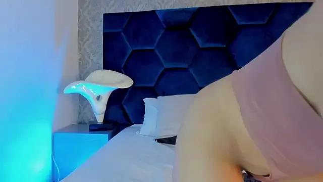 Isabellaa_Palacios from StripChat
