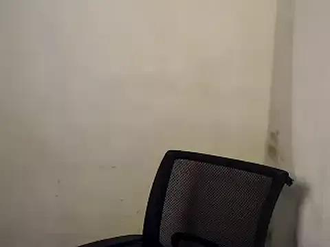 isabellabigcock06 from StripChat is Freechat