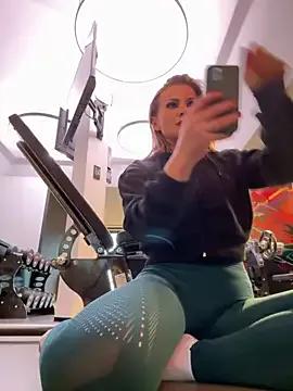 IsabellaEtha from StripChat