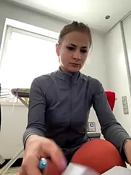 IsabellaEtha from StripChat
