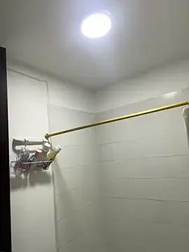 IsabellaJoness_ from StripChat is Freechat