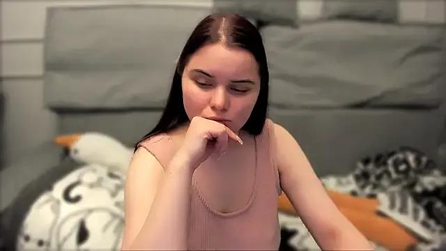 Isabellaprincess from StripChat is Freechat