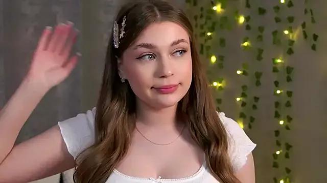 IsabellaTaiIer from StripChat is Freechat