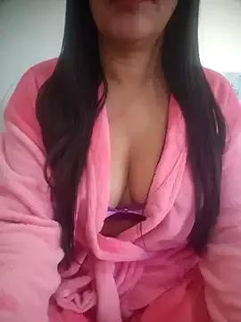 Isadominaty from StripChat is Freechat