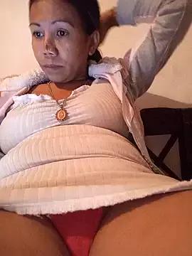 Isamarry from StripChat