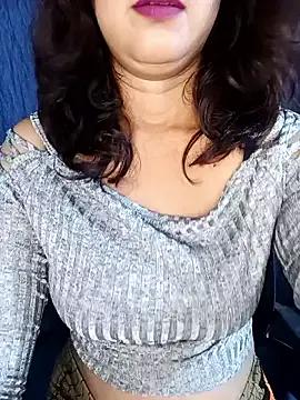 Ishani_Baby from StripChat is Freechat