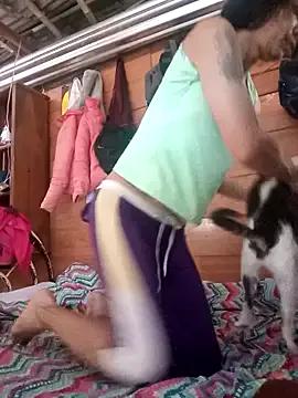 isidel from StripChat is Freechat