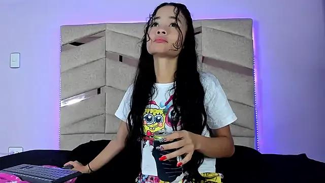 Isis_Blaze from StripChat is Freechat