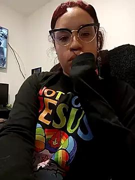 IsisBathory from StripChat