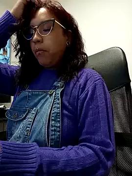 IsisBathory from StripChat