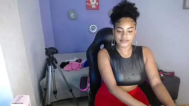 issa__love from StripChat
