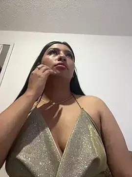 Issa_Santana from StripChat