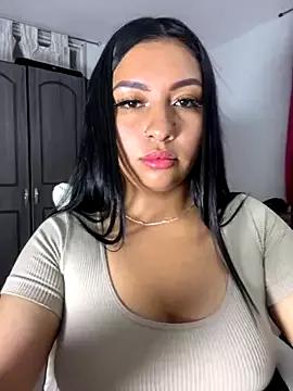 Issa_Santana from StripChat