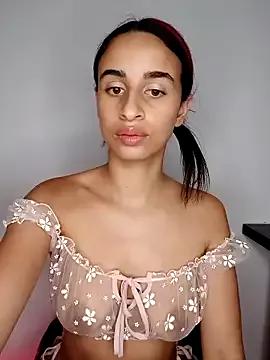 issis22 from StripChat