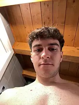 italianboyyy19 from StripChat is Freechat
