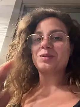 ItalianiMuli from StripChat is Freechat