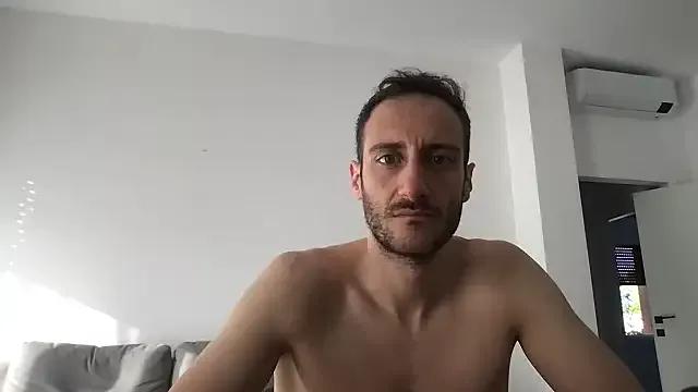 ItalianVirgil25 from StripChat is Freechat