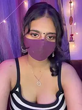 Its_hartqueen from StripChat is Freechat
