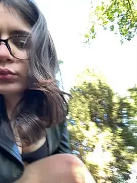 Its_Jade from StripChat is Freechat