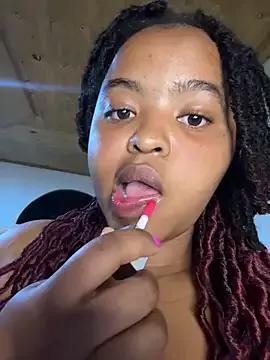 Its_Linahlove from StripChat is Freechat
