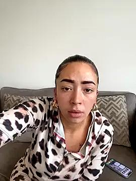 ItsCOCOx from StripChat