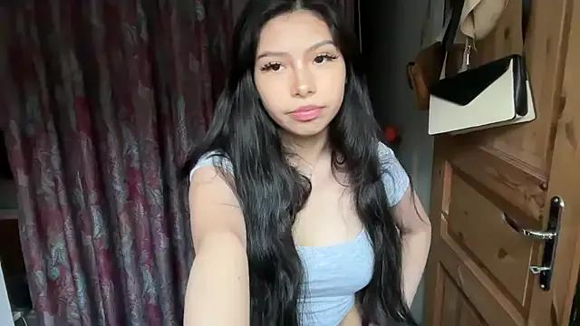 ItssGoddessMia from StripChat