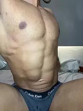 ItsYourHotPapi from StripChat is Freechat