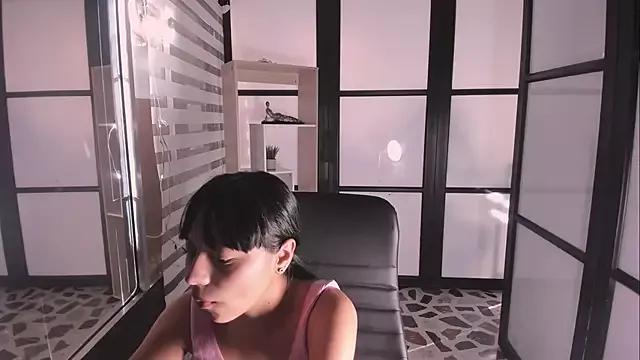 IvonnePrince_ from StripChat is Freechat