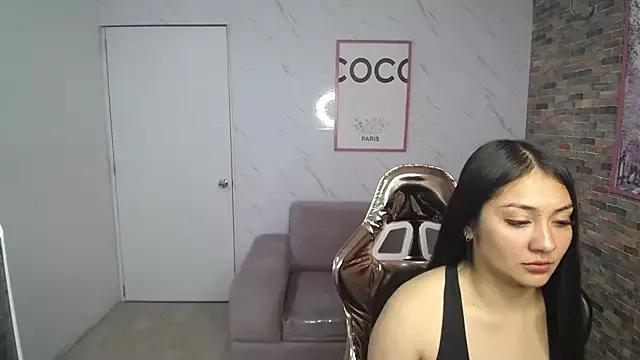 Try our streaming cams variety and talk on a personal level with our adorable girls streamers, showing off their bountiful shapes and dildos.