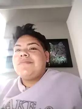 Ivory_Curvy on StripChat